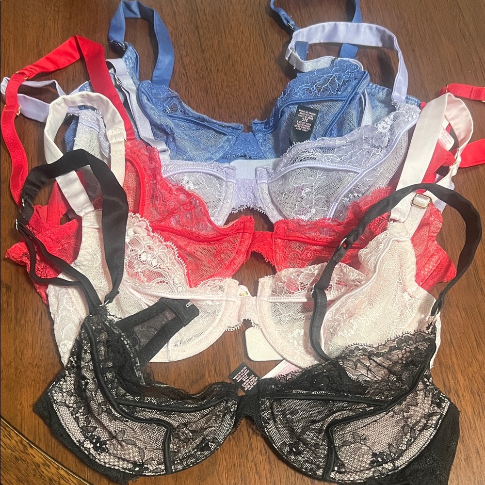 VS Lace Underwire Unlined Bras